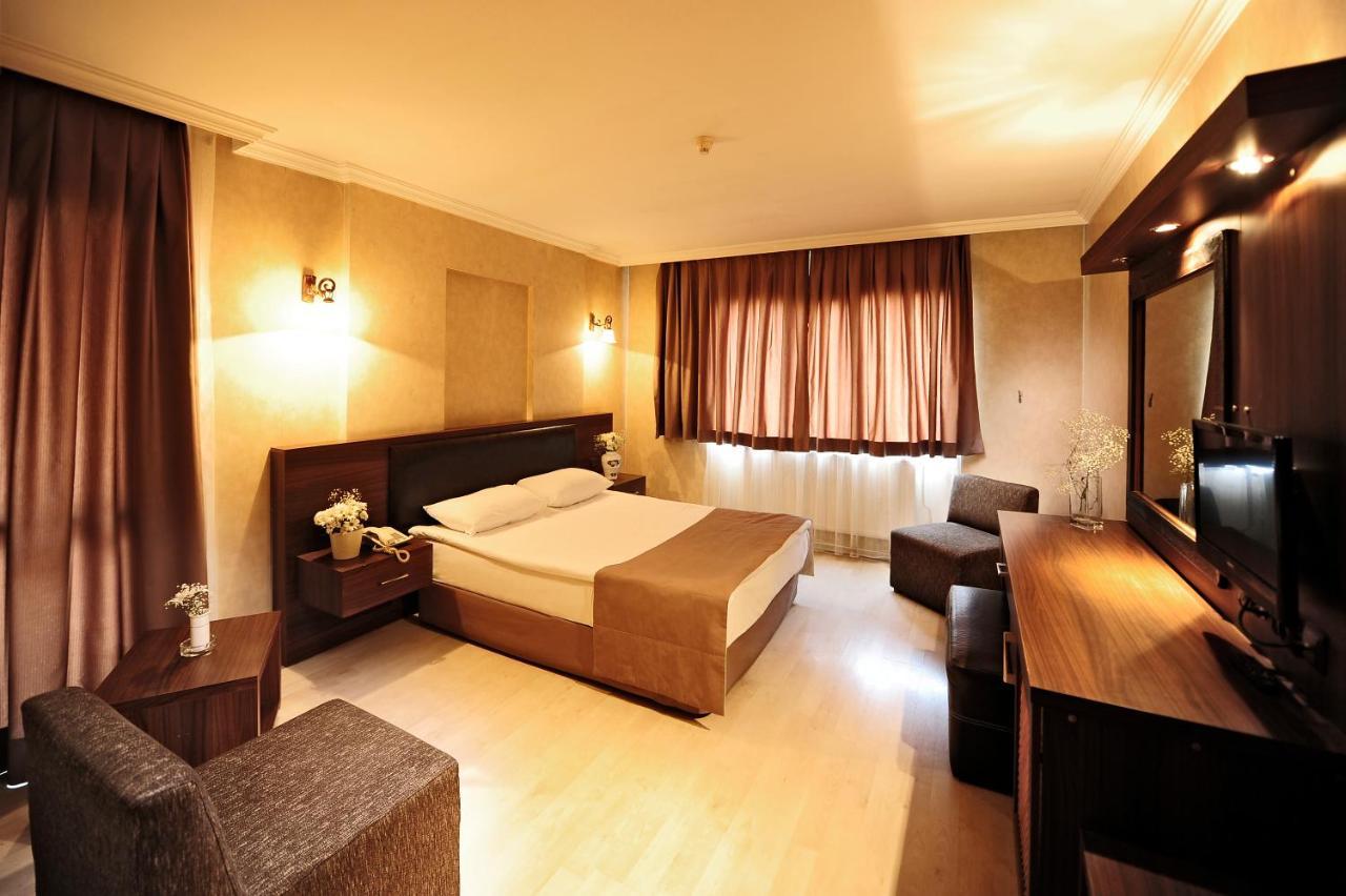 Uestuen Hotel Alsancak Esmirna Exterior foto