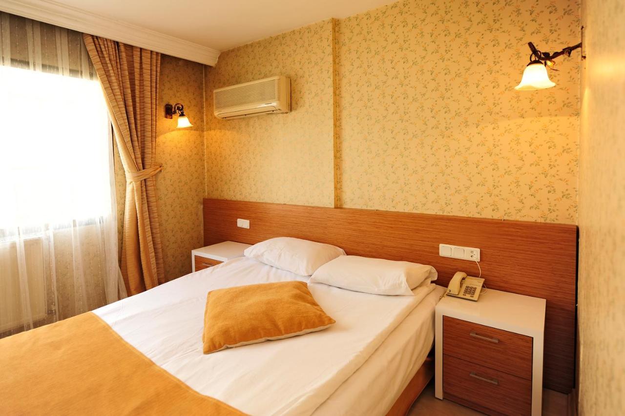 Uestuen Hotel Alsancak Esmirna Exterior foto